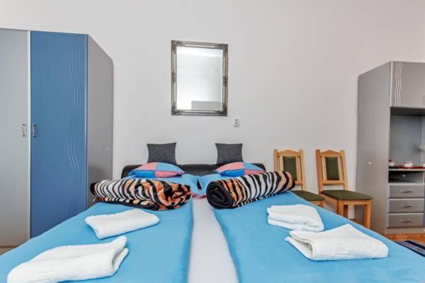 Arany Csillag Apartman Эгер Экстерьер фото